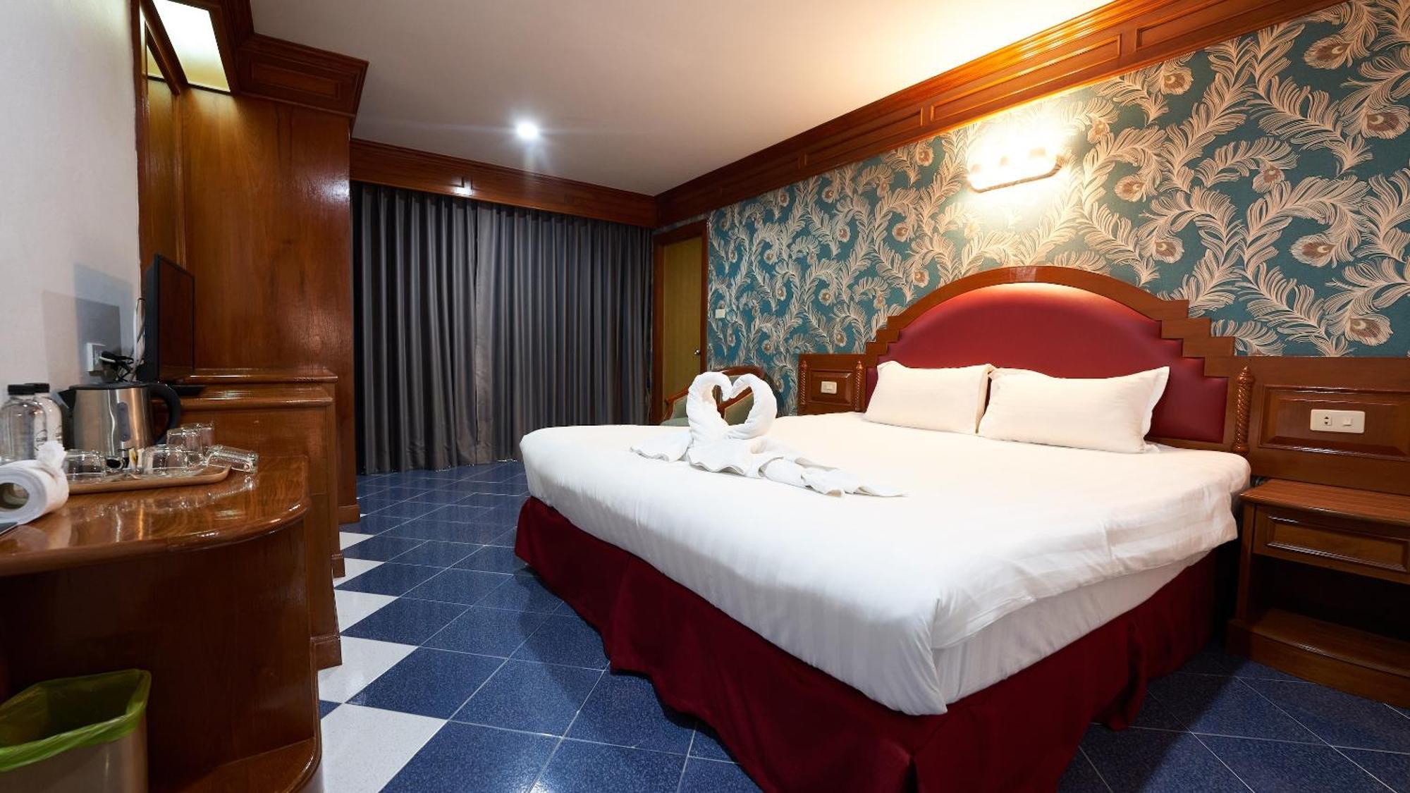 Lime Hotel Patong Номер фото