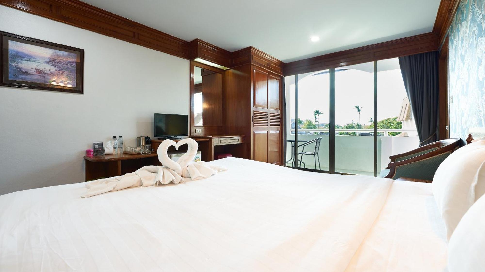 Lime Hotel Patong Номер фото