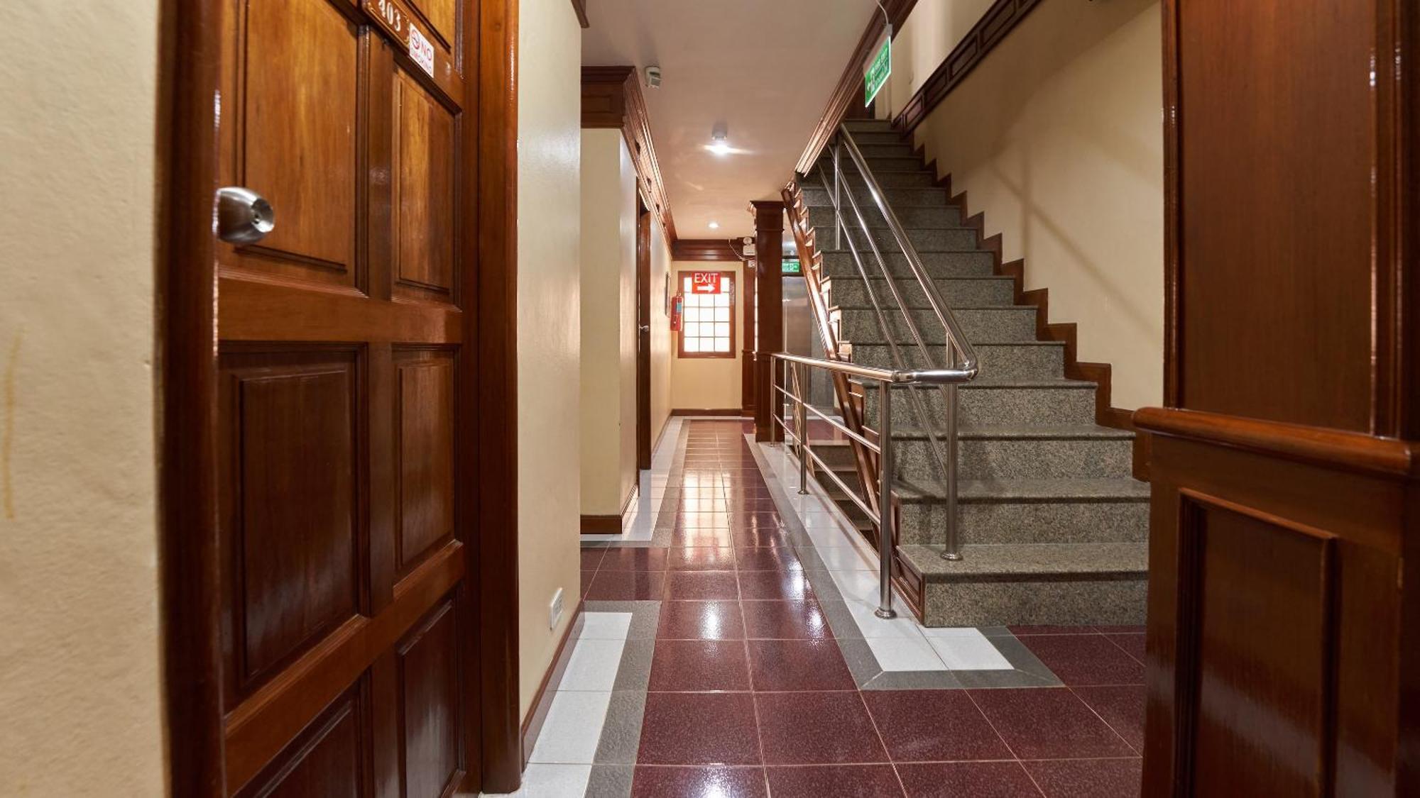 Lime Hotel Patong Экстерьер фото